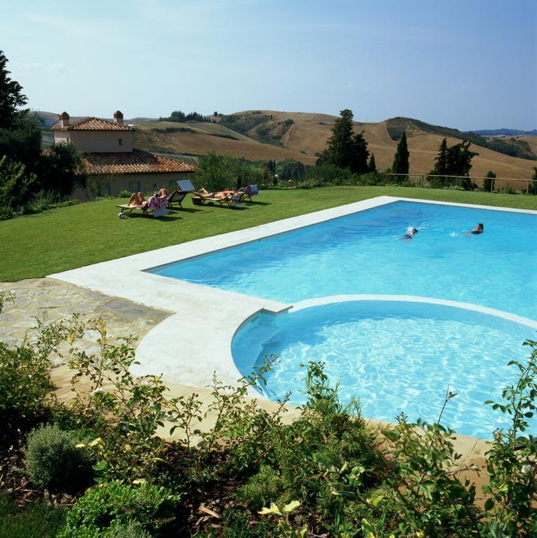 Hotel Borgo Della Meliana Gambassi Terme Zimmer foto